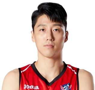 https://img.jiangsujtd.com/img/basketball/player/6c20ad7e7da205d09a7d6c83dae4828f.png