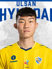 https://img.jiangsujtd.com/img/football/player/bb905e5bbb6f4c14e91cbc5cb5c8d961.jpg